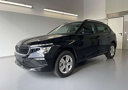 Skoda Kamiq Selection 115PS DSG AHK+Kamera+Kessy+PDC+Winter...