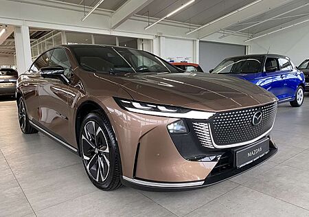 Mazda 6e EV Takumi Long Range bis zu 692 KM Reichweite Lede