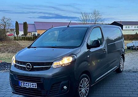 Opel Vivaro 1.5 D Cargo M Edition