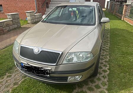 Skoda Octavia 1.6 FSI Ambiente