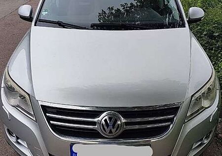 VW Tiguan Volkswagen 2.0 TDI DPF 4Motion Sport