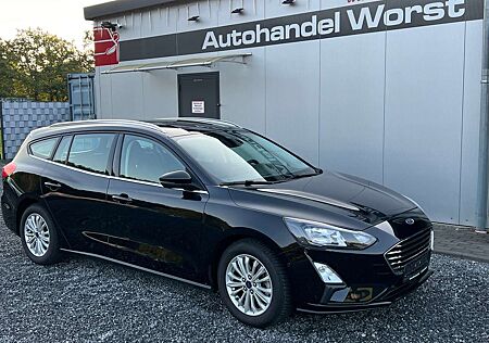 Ford Focus Titanium Mild-Hybrid-Unfallfrei-Garantie