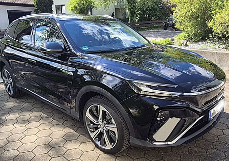 MG Marvel R Luxury