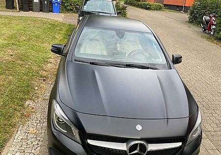 Mercedes-Benz CLA 220 (CDI) d 7G-DCT AMG Line