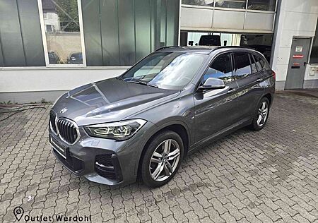 BMW X1 sDrive18i M Sport*LEDER*PANORAMA-GLASDACH*NAVIGATI