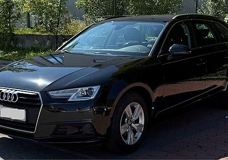 Audi A4 Avant 2.0 TDI S tronic Business S