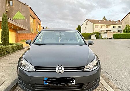 VW Golf Volkswagen 7 Comfortline 2.0TDi 193289km gepflegt