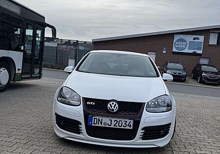 VW Golf Volkswagen GT Sport
