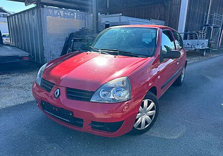 Renault Clio II Campus **TÜV 01/2026**