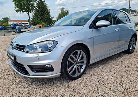 VW Golf Volkswagen VII Lim. Cup BMT, R-Line Ausstattung