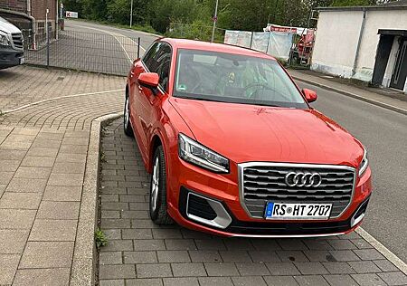 Audi Q2 35 TDI S tronic sport