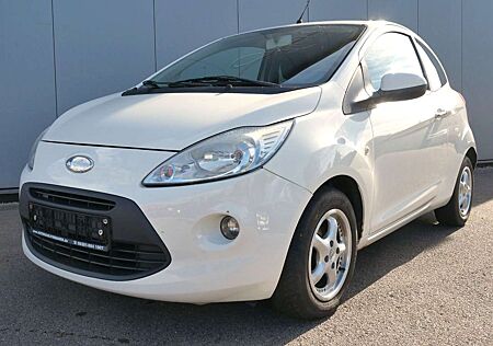 Ford Ka /+ 1.2 Titanium