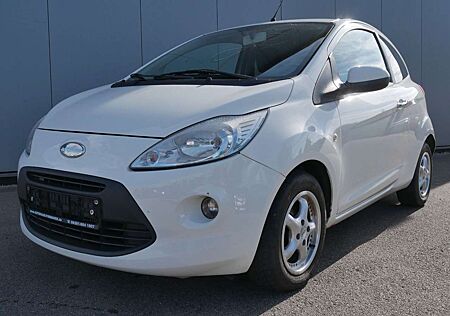 Ford Ka /+ 1.2 Titanium