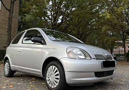Toyota Yaris Top gepflegt, nur 32.000 km