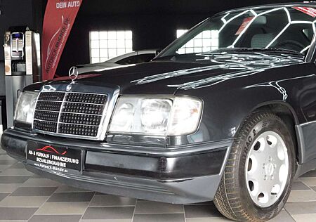Mercedes-Benz 300 CE 24V Cabrio/Automatik/H-Zulassung