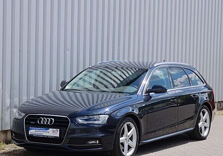 Audi A4 Avant Attraction quattro-S Line-Navi-Xenon