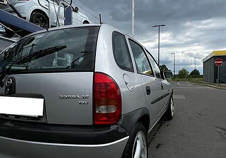 Opel Corsa 1.2 16V TÜV 03/2027 Top Zustand