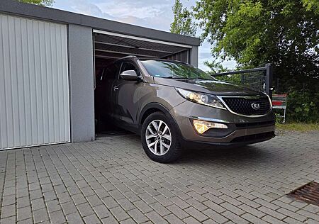 Kia Sportage 2.0 CRDi 184 4WD Automatik Spirit
