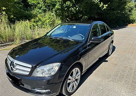 Mercedes-Benz C 180 CGI Automatik BlueEFFICIENCY
