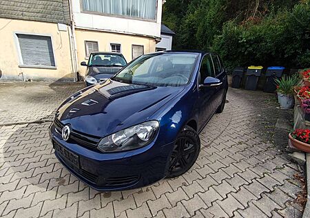 VW Golf Volkswagen 1.4/Zahnriemen& Reifen neu/Sitzhzg./Klimaautomatik