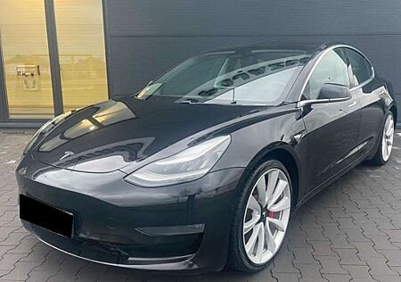 Tesla Model 3 Langstreckenbatt. Allradantrieb Dual Motor