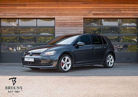 VW Golf Volkswagen GTI 220PS |Dynaudio|ACC|Pano|StandHz|DCC|Kamera