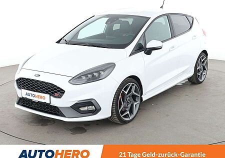 Ford Fiesta 1.5 EcoBoost ST*NAVI*LED*PDC*SHZ*TEMPO*KLIMA*