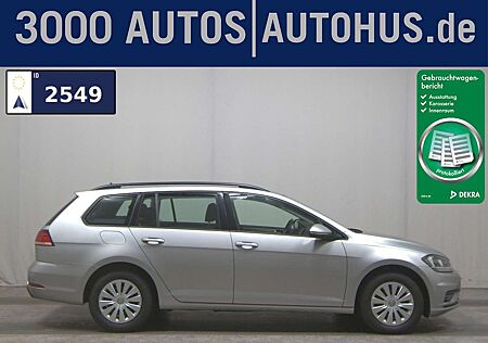 VW Golf Volkswagen -7 Var. 1.6 TDI Trendline PDC Navi SHZ Facelift