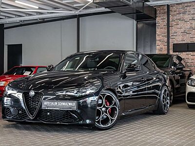Alfa Romeo Giulia Veloce Q4|SPORT-PAKET|H&K|MATRIX|BREMBO