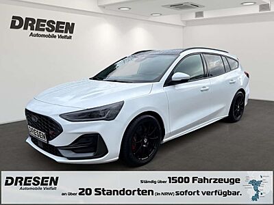 Ford Focus Turnier ST X AUTOMATIK''AHK+Panorama SD+Adaptive L