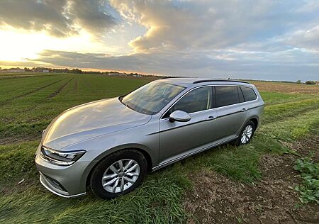 VW Passat Variant Volkswagen Business