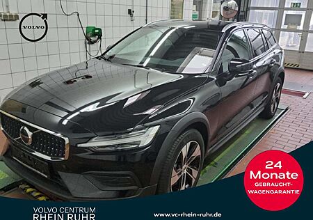 Volvo V60 CC V60 Cross Country B4 (D) AWD PLUS FAP+MET+PANO+