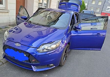 Ford Mondeo focus st Turnier 2.0 EcoBoost Trend