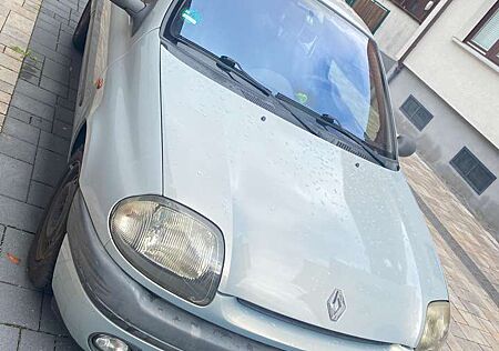 Renault Clio RN