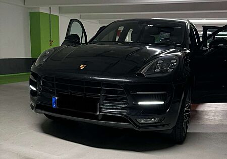 Porsche Macan +Turbo+PDK