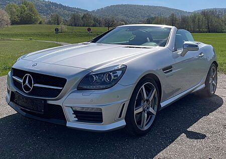 Mercedes-Benz SLK 55 AMG Bi-Xenon-Memory-PTS-Sitzheizung-Windschott-Junge-Sterne Garantie