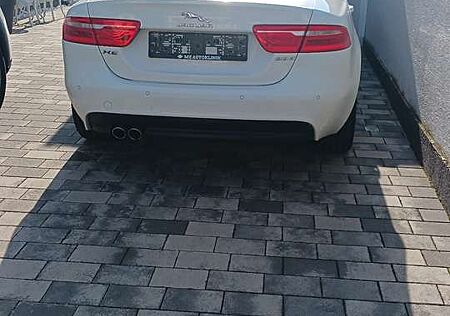 Jaguar XE Prestige