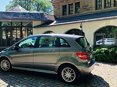Mercedes-Benz B 180 B 180 CDI (245.207)