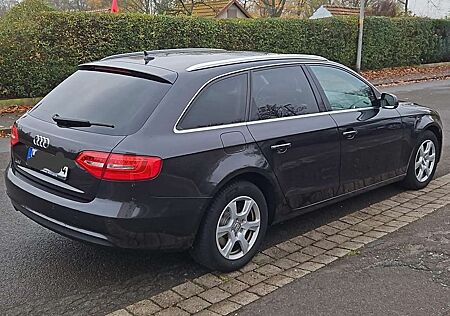 Audi A4 Avant Diesel Avant 2.0 TDI DPF