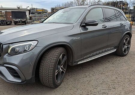 Mercedes-Benz GLC 63 AMG 4Matic+ SI-LÜFT HUD PANO PERF-AGA 21"