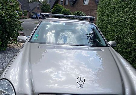 Mercedes-Benz E 240 4Matic Elegance