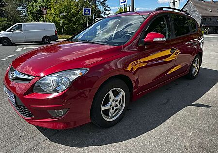 Hyundai i30 CW 1.4 Kombi Edition*Klima*AHK*