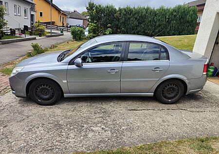 Opel Vectra C Sport 1.8 L / 140 PS / AHK uvm.