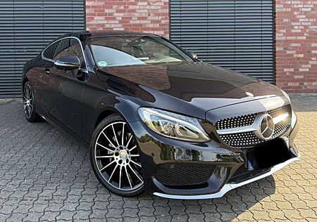 Mercedes-Benz C 200 Coupe 7G-TRONIC AMG Line
