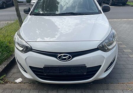Hyundai i20 5-Türer 1.2 Fifa World Cup Edition