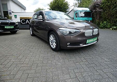 BMW 116 i Urban Line / 1.Hand/Navi/SHZ/PDC/16"Zoll
