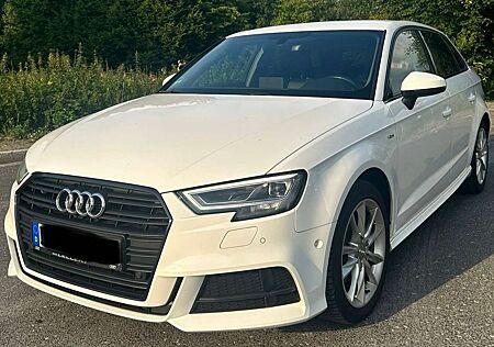 Audi A3 1.5 TFSI cylinder on demand Sportback S tronic