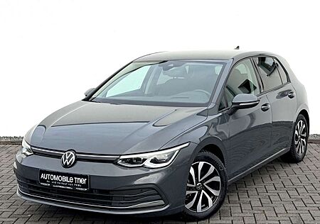 VW Golf Volkswagen 8 Lim. 1.5 TSI /NAVI/LED/ACC/HUD/CAM/GARANT