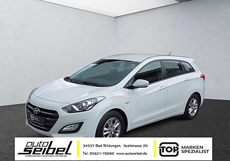 Hyundai i30 CW 1,4 Classic blue