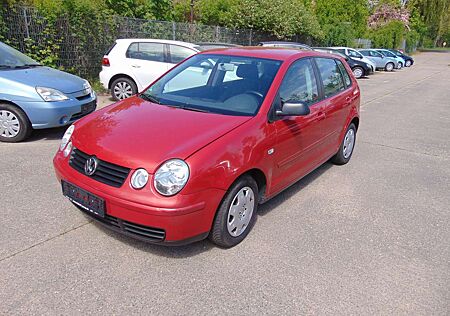 VW Polo Volkswagen gepflegtes Fahrzeug mit USB/AUX/Bluetooth